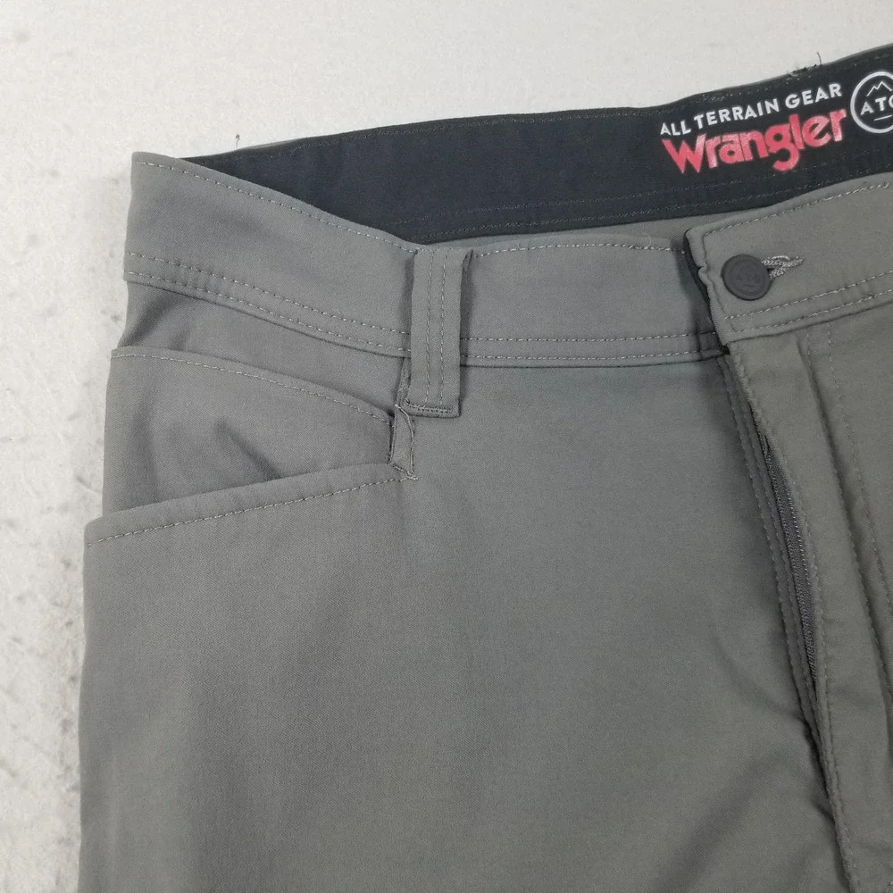 Wrangler All Terrain Gear ATG Pants Mens 36x34 Gray Nylon Hiking Stretch Outdoor